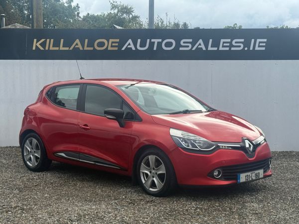 Renault Clio Hatchback, Petrol, 2013, Red