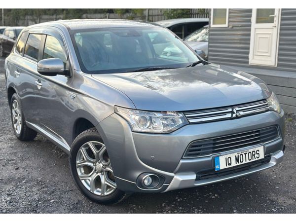 Mitsubishi Outlander SUV, Petrol Plug-in Hybrid, 2014, Grey