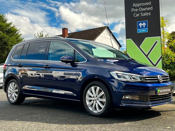 Volkswagen Touran MPV, Petrol, 2017, Blue