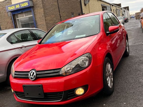 Volkswagen Golf Hatchback, Petrol, 2012, Red