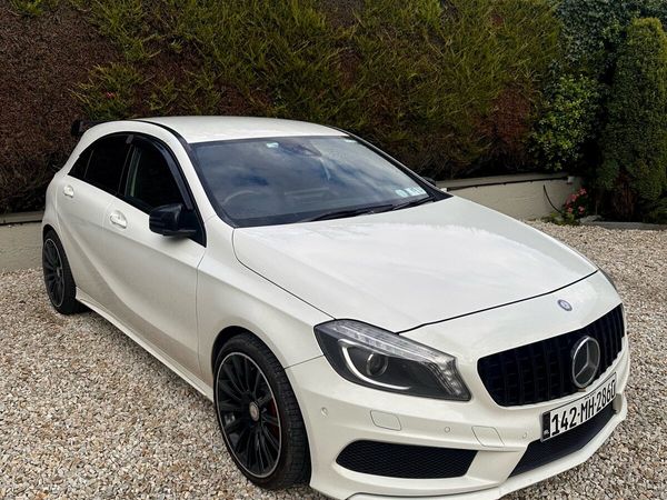 Mercedes-Benz A-Class Hatchback, Petrol, 2014, White