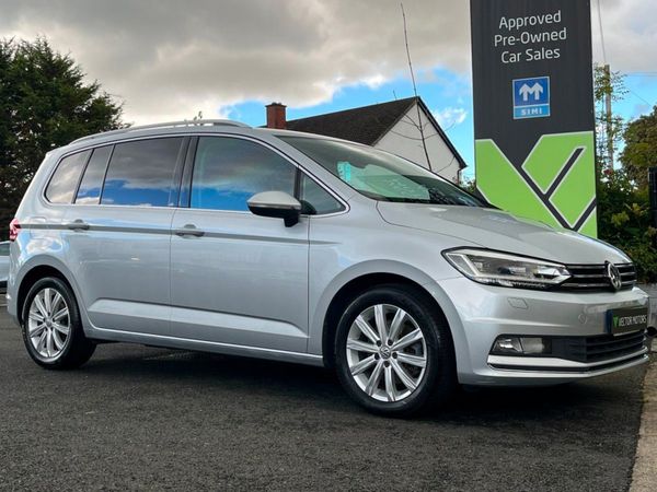 Volkswagen Touran MPV, Petrol, 2016, Silver