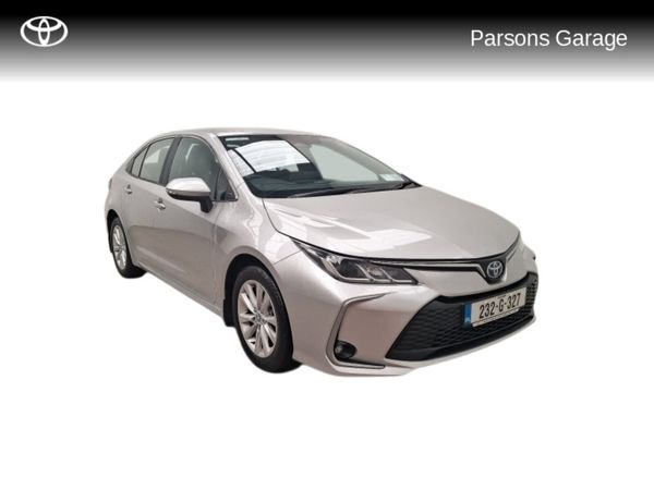 Toyota Corolla Saloon, Petrol Hybrid, 2023, Silver