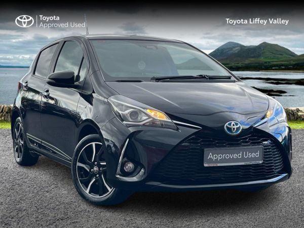 Toyota Yaris Hatchback, Petrol Hybrid, 2018, Black