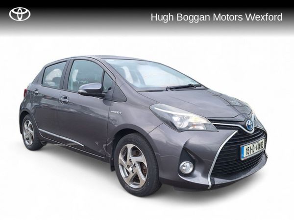 Toyota Yaris Hatchback, Petrol Hybrid, 2015, Grey