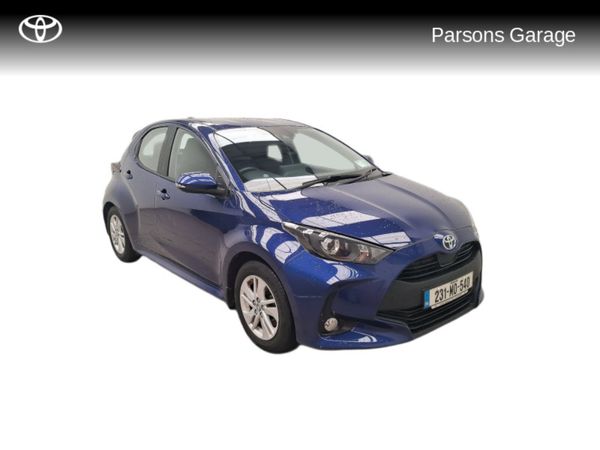Toyota Yaris Hatchback, Petrol Hybrid, 2023, Blue