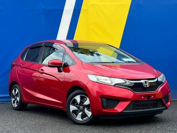 Honda Fit Hatchback, Petrol Hybrid, 2016, Red