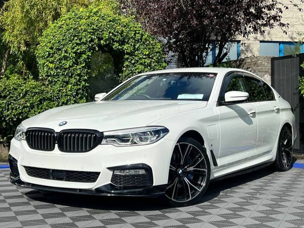 BMW 5-Series Saloon, Petrol Plug-in Hybrid, 2017, White