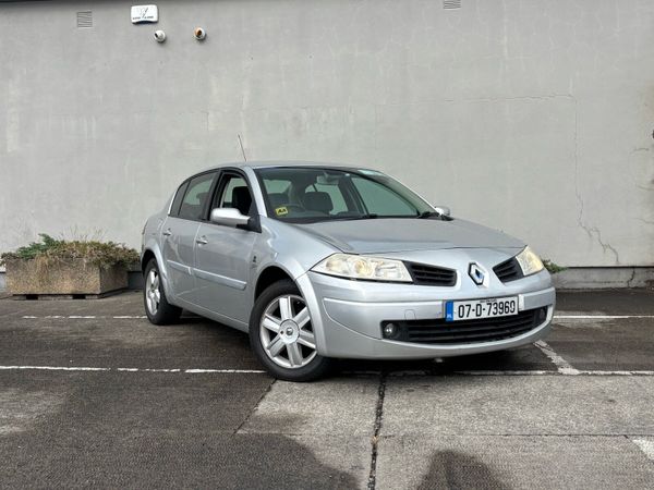 Renault Megane Saloon, Petrol, 2007, Silver