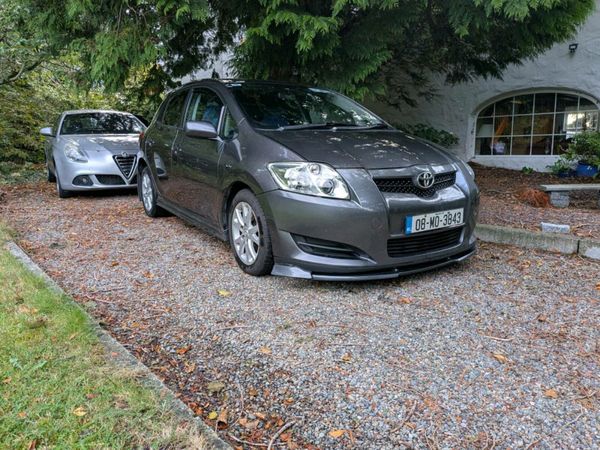 Toyota Auris Hatchback, Diesel, 2008, Grey