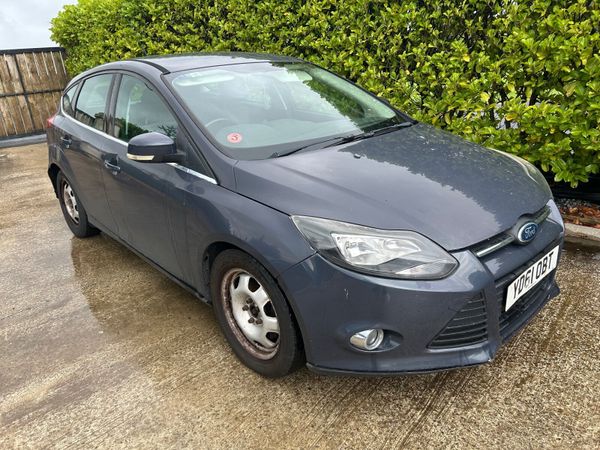 Ford Focus Hatchback, Diesel, 2011, Grey