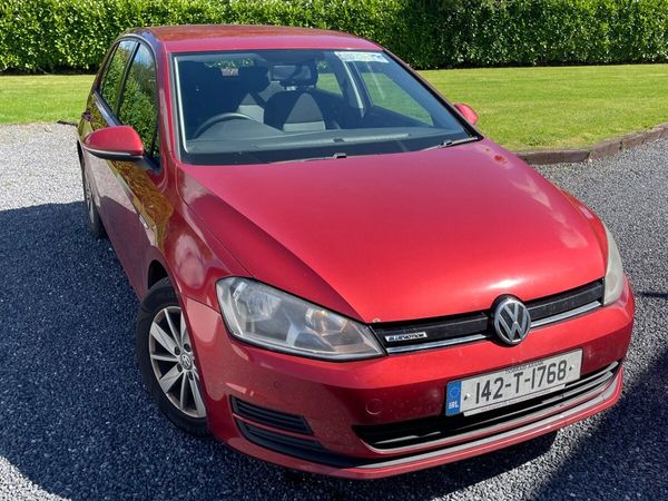 Volkswagen Golf Hatchback, Diesel, 2014, Red