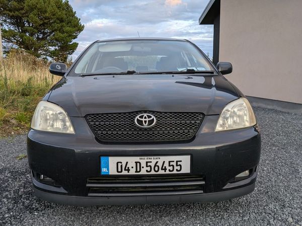 Toyota Corolla Hatchback, Petrol, 2004, Black