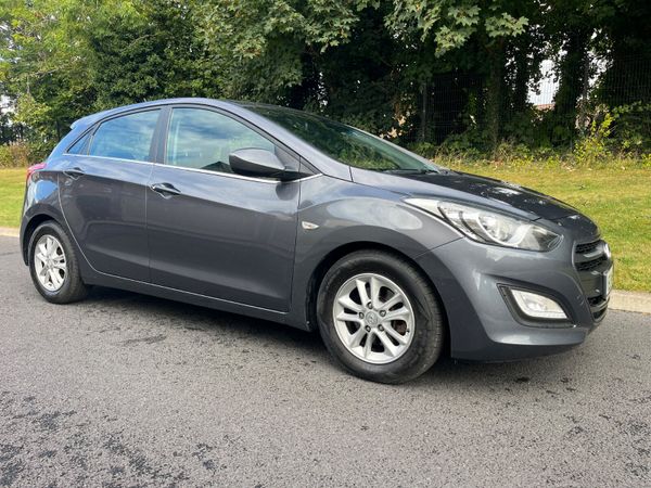 Hyundai i30 Hatchback, Diesel, 2015, Grey