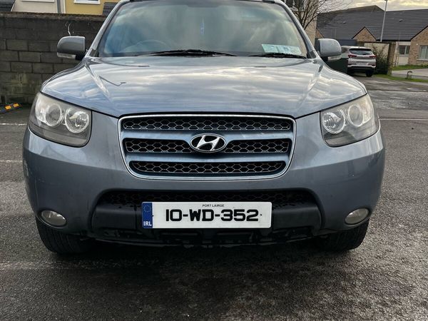 Hyundai Santa Fe SUV, Diesel, 2010, Blue