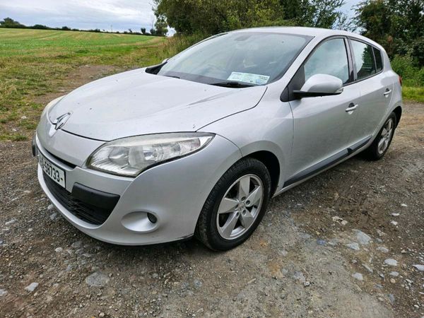Renault Megane Hatchback, Diesel, 2011, Silver