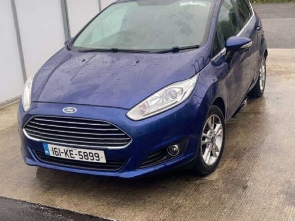 Ford Fiesta Hatchback, Diesel, 2016, Blue