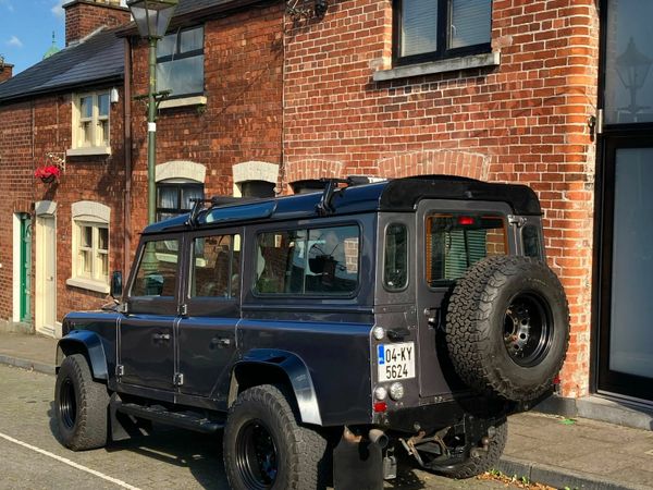 Land Rover Defender SUV, Diesel, 2004, Silver