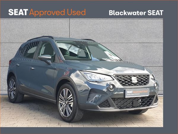 SEAT Arona Hatchback, Petrol, 2025, Blue