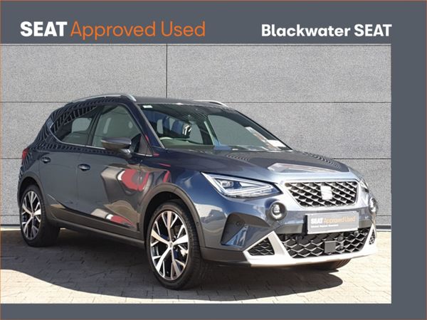 SEAT Arona Hatchback, Petrol, 2025, Grey