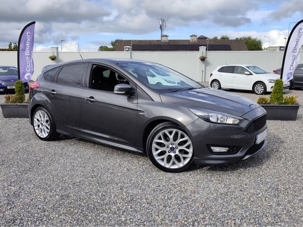 Ford Focus Hatchback, Diesel, 2017, Grey