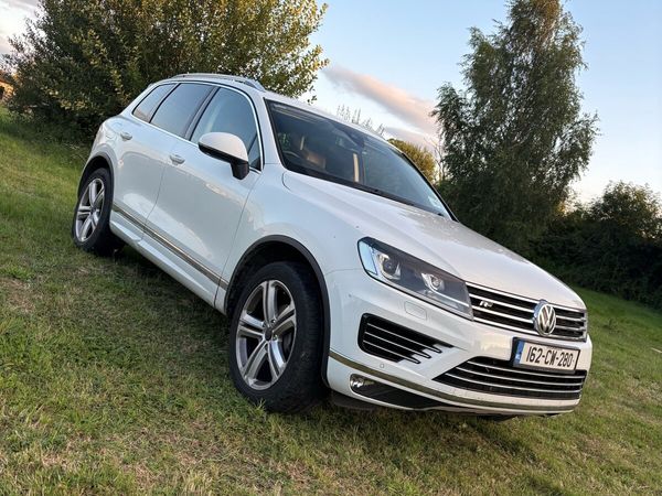 Volkswagen Touareg SUV, Diesel, 2016, White