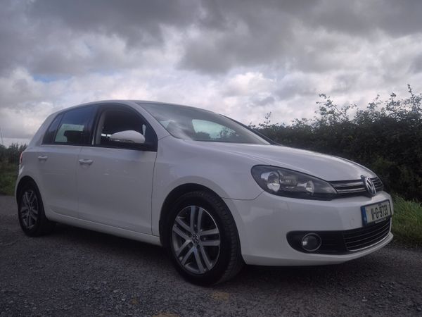 Volkswagen Golf Hatchback, Petrol, 2011, White