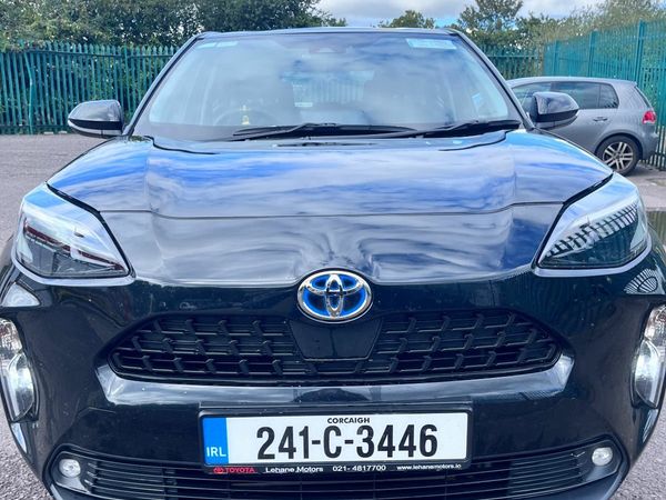 Toyota Yaris Cross Hatchback, Petrol Hybrid, 2024, Black