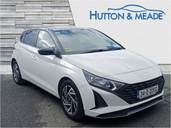 Hyundai i20 Hatchback, Petrol, 2024, 