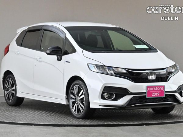 Honda Fit Hatchback, Petrol Hybrid, 2019, White