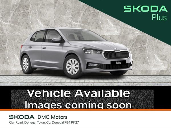 Skoda Fabia Hatchback, Petrol, 2023, Black