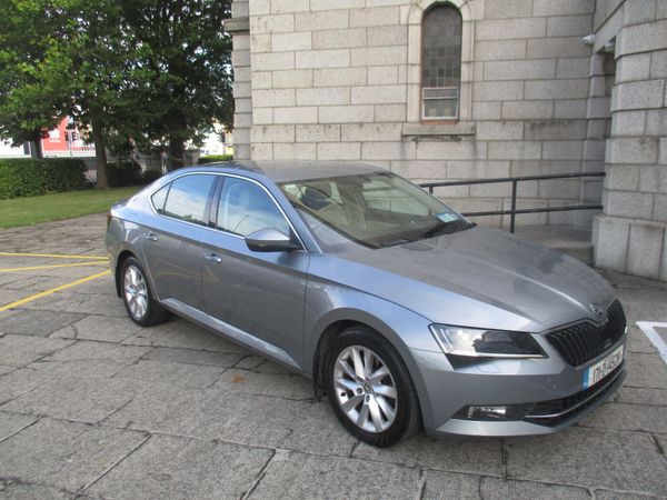 Skoda Superb Saloon, Diesel, 2017, Grey