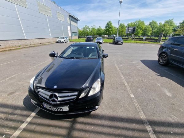 Mercedes-Benz E-Class Coupe, Diesel, 2011, Black