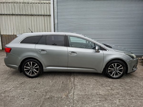 Toyota Avensis Estate, Diesel, 2014, Grey