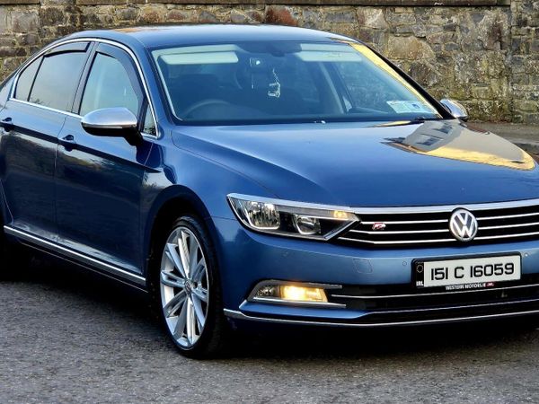 Volkswagen Passat Saloon, Diesel, 2015, Blue
