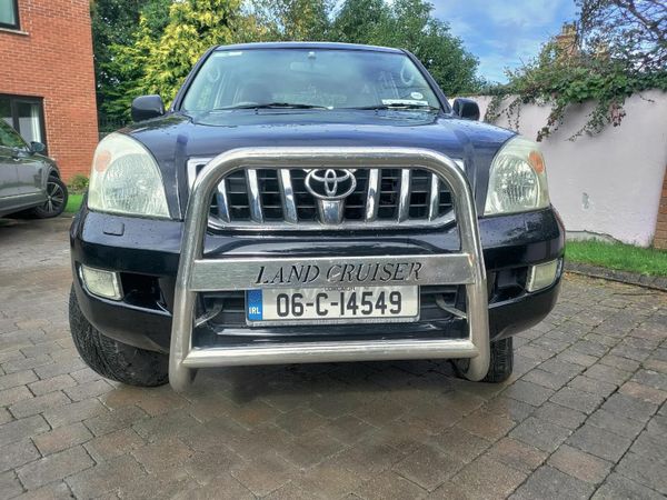 Toyota Land Cruiser SUV, Diesel, 2006, Black