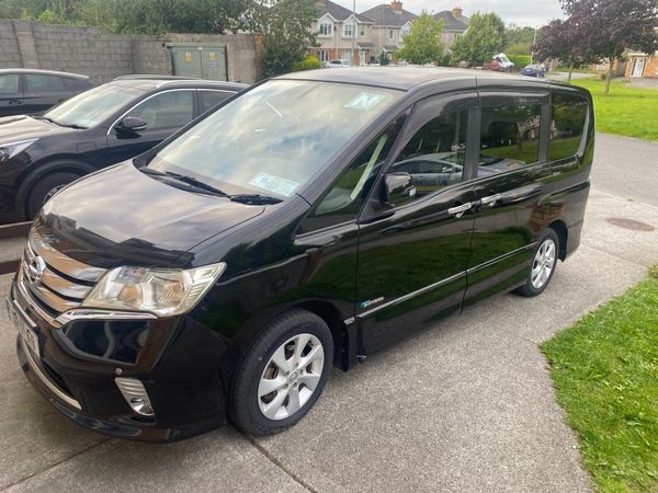 Nissan Serena MPV, Petrol, 2013, Black