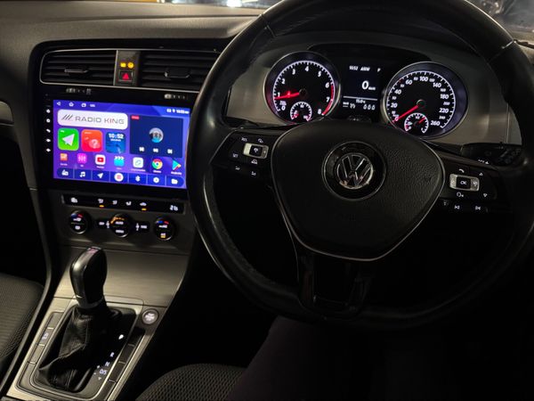 Volkswagen Golf Hatchback, Petrol, 2015, Red