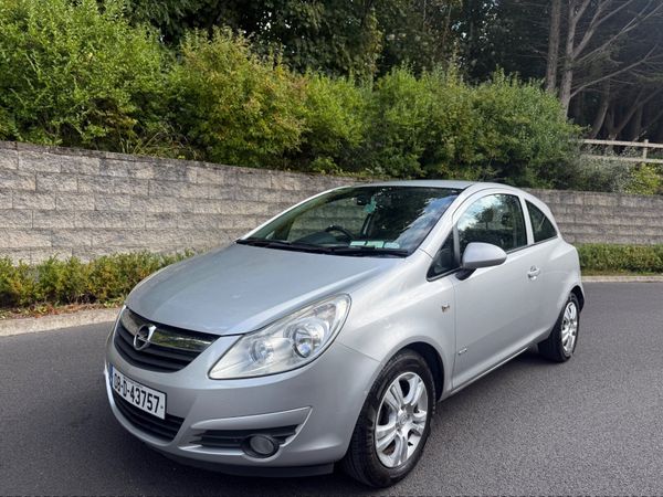 Opel Corsa Hatchback, Petrol, 2008, Silver
