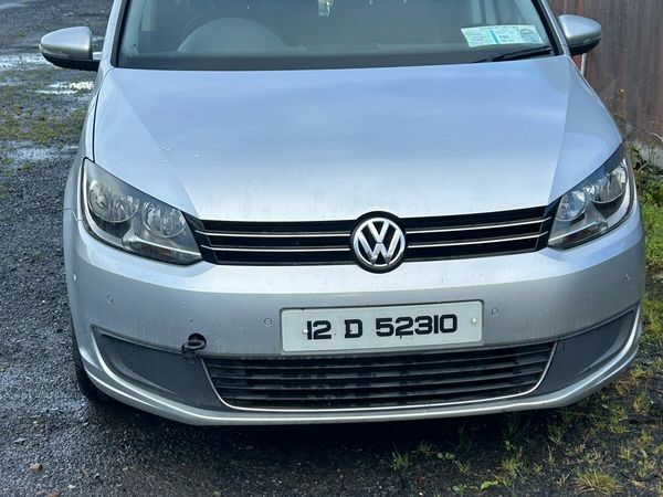Volkswagen Touran MPV, Diesel, 2012, Silver
