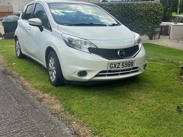 Nissan Note Hatchback, Diesel, 2014, White