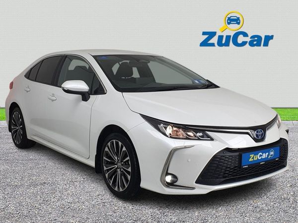 Toyota Corolla Saloon, Petrol Hybrid, 2023, White