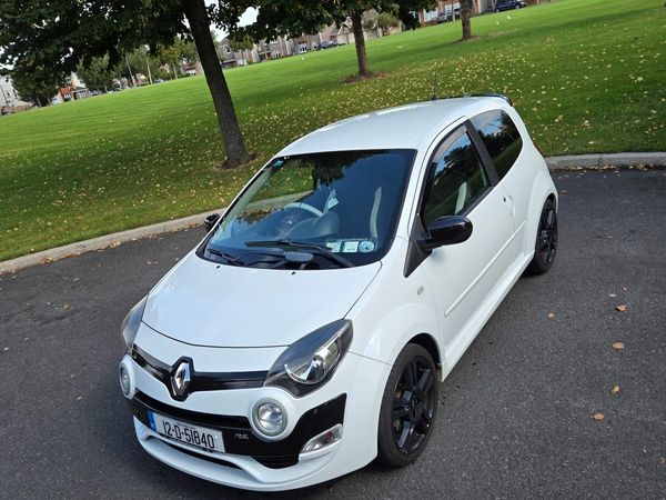 Renault Twingo Hatchback, Petrol, 2012, White