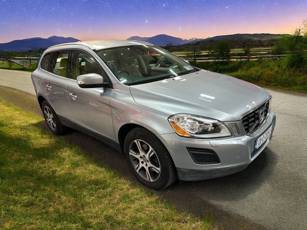Volvo XC60 SUV, Diesel, 2013, Silver