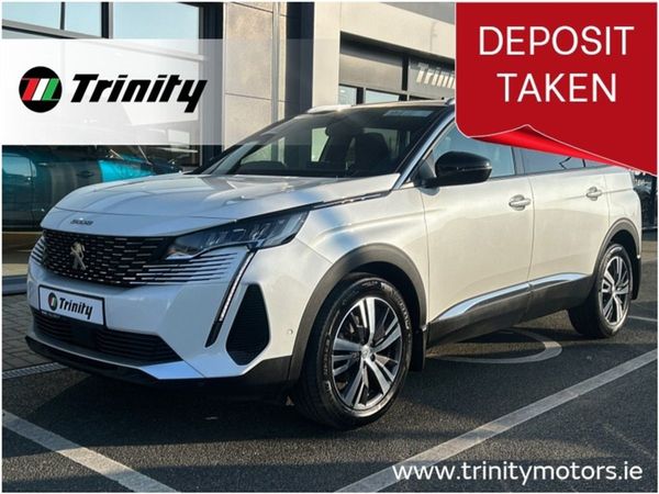 Peugeot 5008 MPV, Diesel, 2023, White