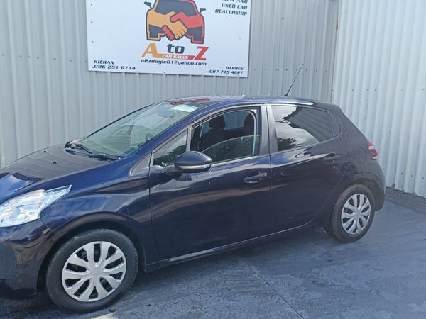 Peugeot 208 Hatchback, Petrol, 2014, Blue