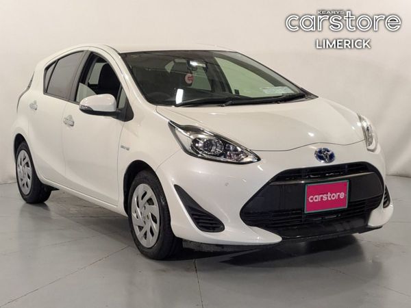 Toyota Aqua Hatchback, Petrol Hybrid, 2019, 