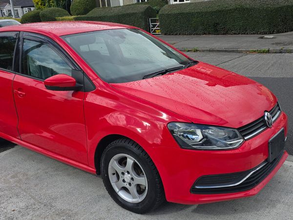 Volkswagen Polo Hatchback, Petrol, 2016, Red