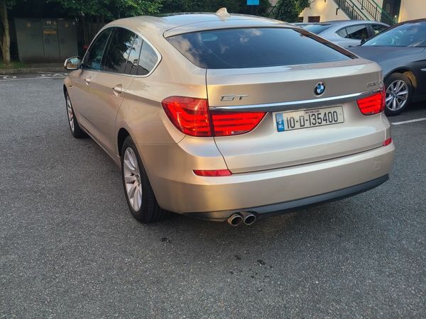BMW 5-Series Hatchback, Diesel, 2010, Grey