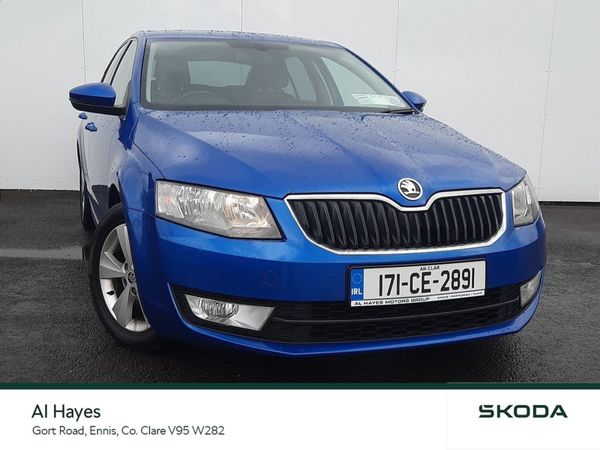 Skoda Octavia Saloon, Diesel, 2017, Blue